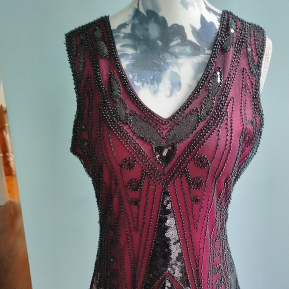 Red & Black Fringed, Beaded, Sequin 1920's Flapper Dress, size XS - Picture 5 of 9